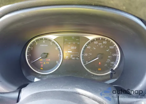 2019 Nissan Kicks S z USA, uszkodzony, nr VIN 3N1CP5CU3KL549138